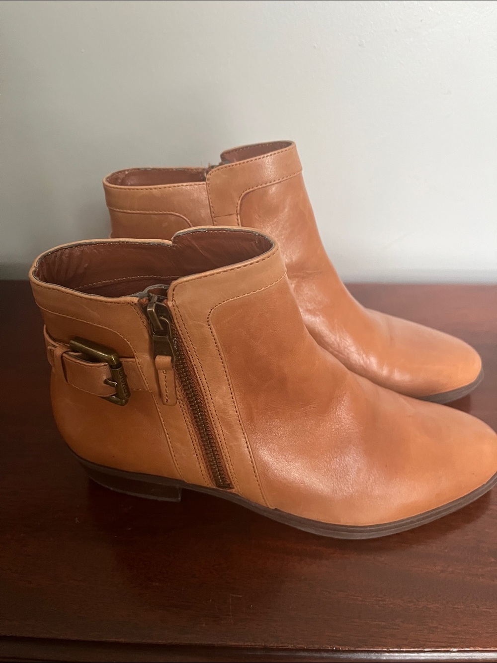 Lauren Ralph Lauren Women ‘s Chestnut Leather Chukka Boot